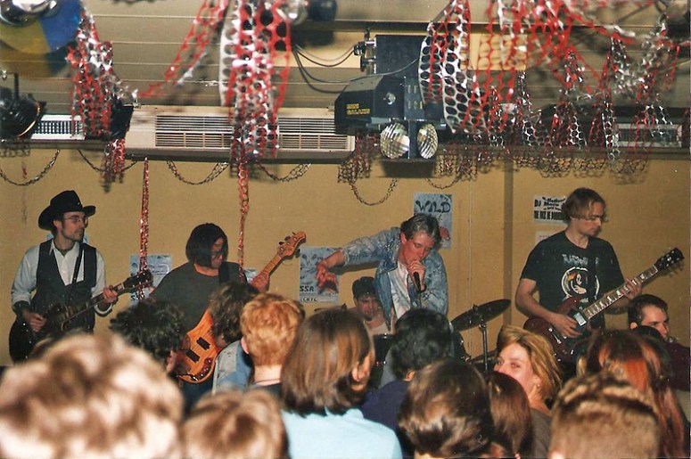 Frolijke Frans and his Pinrukkerz in de jaren 90